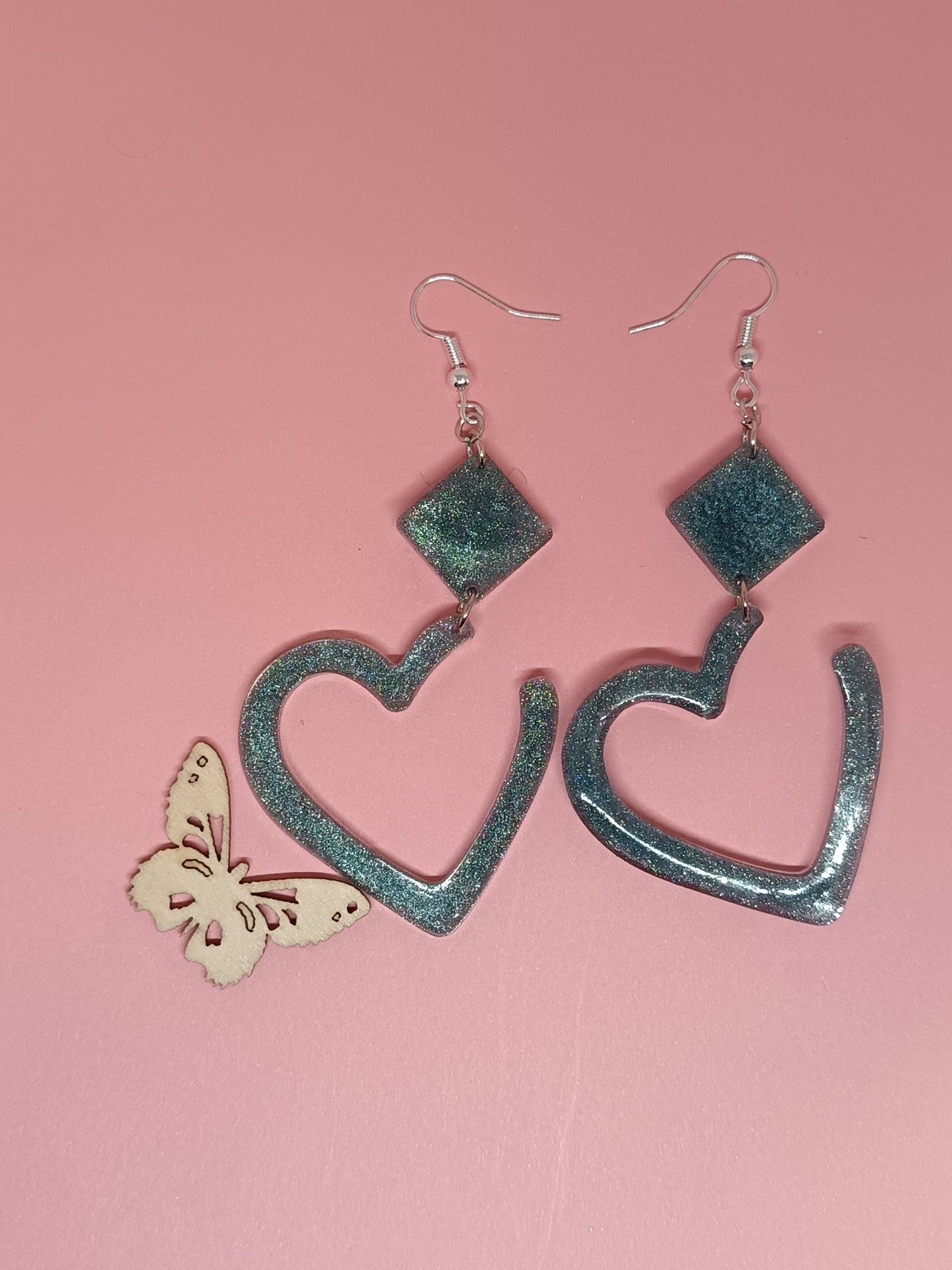 Kidehartsi korvakorut